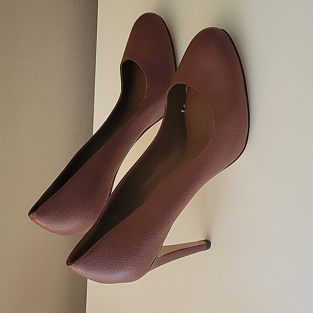 Cole Haan Brown Pebbled Leather Pumps